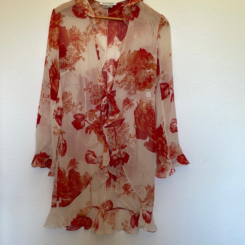 Kay Unger Silk Top Petites Size 6